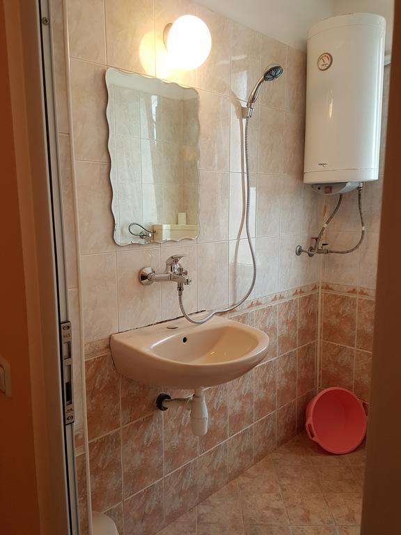 Guest Rooms Denitsa ابزور المظهر الخارجي الصورة