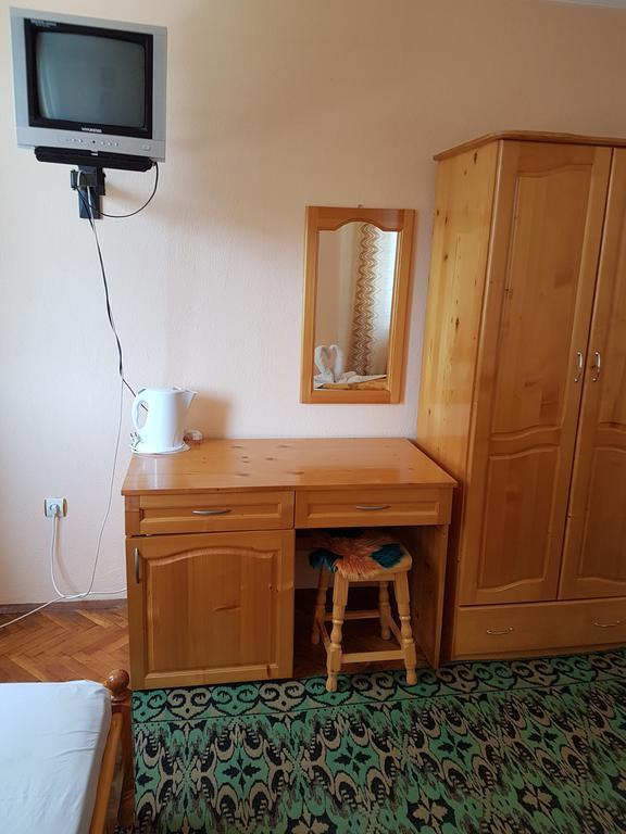 Guest Rooms Denitsa ابزور المظهر الخارجي الصورة